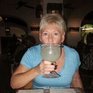 Meet your Posher, Laureen